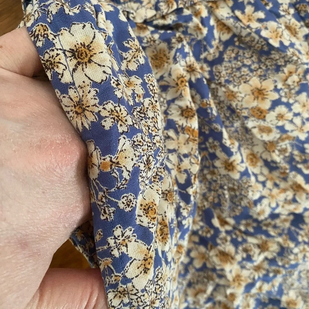 Patrons of Peace Blue Floral Wide Leg Pants Boho Smocked Waist Size L - Picture 5 of 9